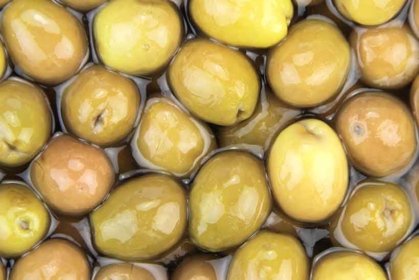 12 types of olives and their characteristics