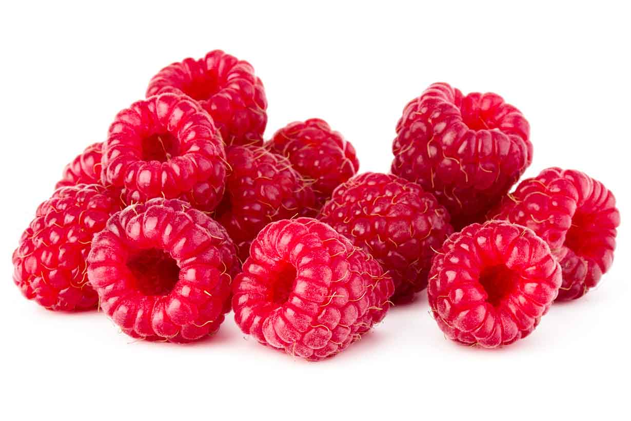 7 Health Benefits Of Red Raspberries and Full Nutrition Facts 7 Health Benefits Of Red Raspberries and Full Nutrition Facts