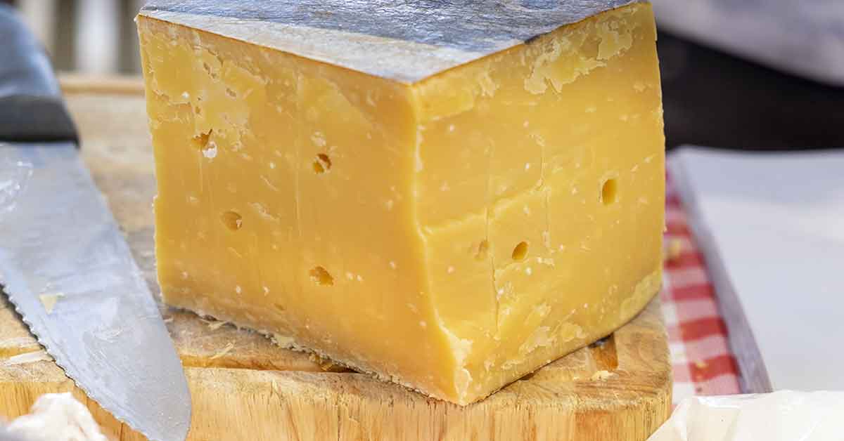 Gouda Cheese 101 Nutrition, Taste, and How To Eat It Nutrition Advance