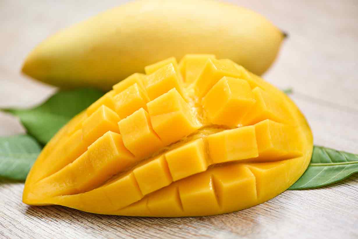 Benefits of Mangoes: Vitamin A, Sugar Content, Types