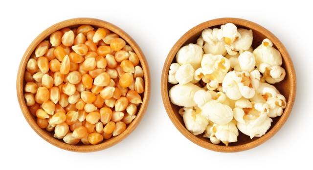 Popcorn: whole grain unpopper kernels and popped kernels on the right.