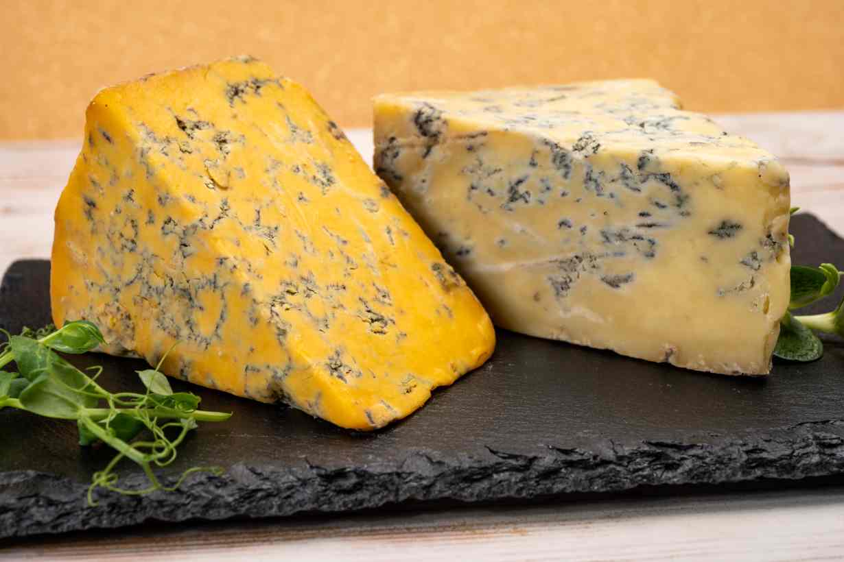 A List of Blue Cheese Varieties & Their Nutrition Facts Nutrition Advance