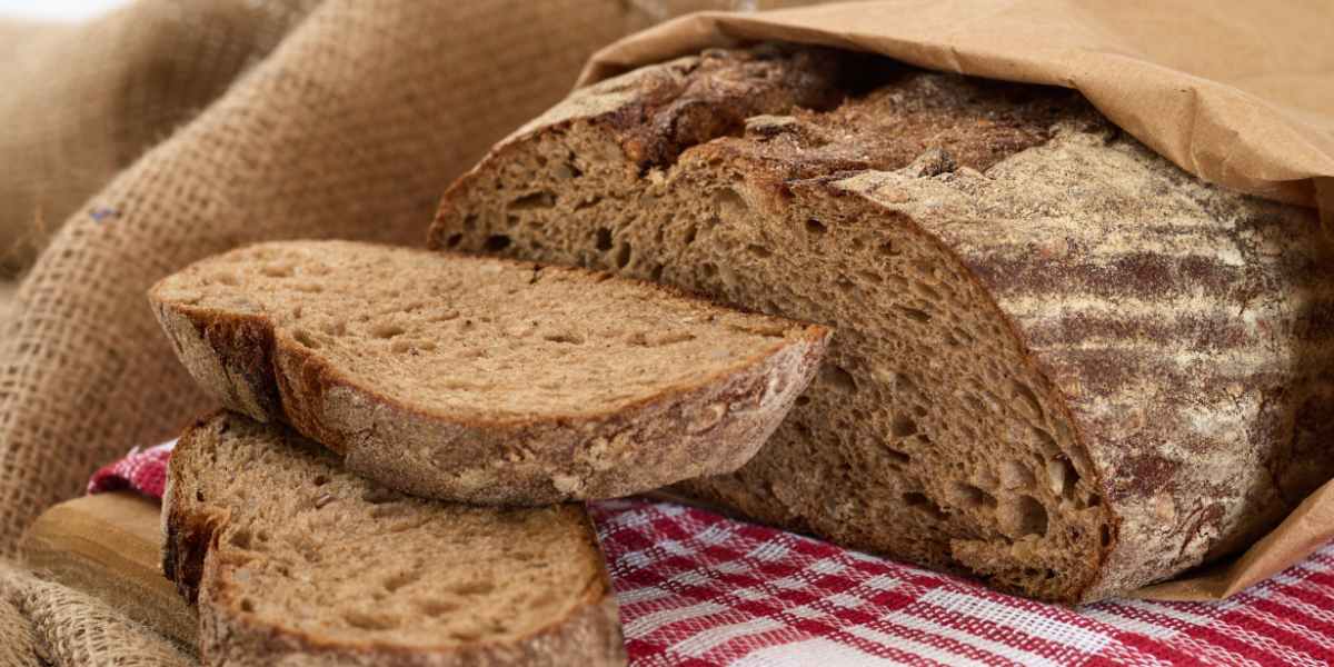Rye Bread An Exploration of Its Nutritional Values and Benefits