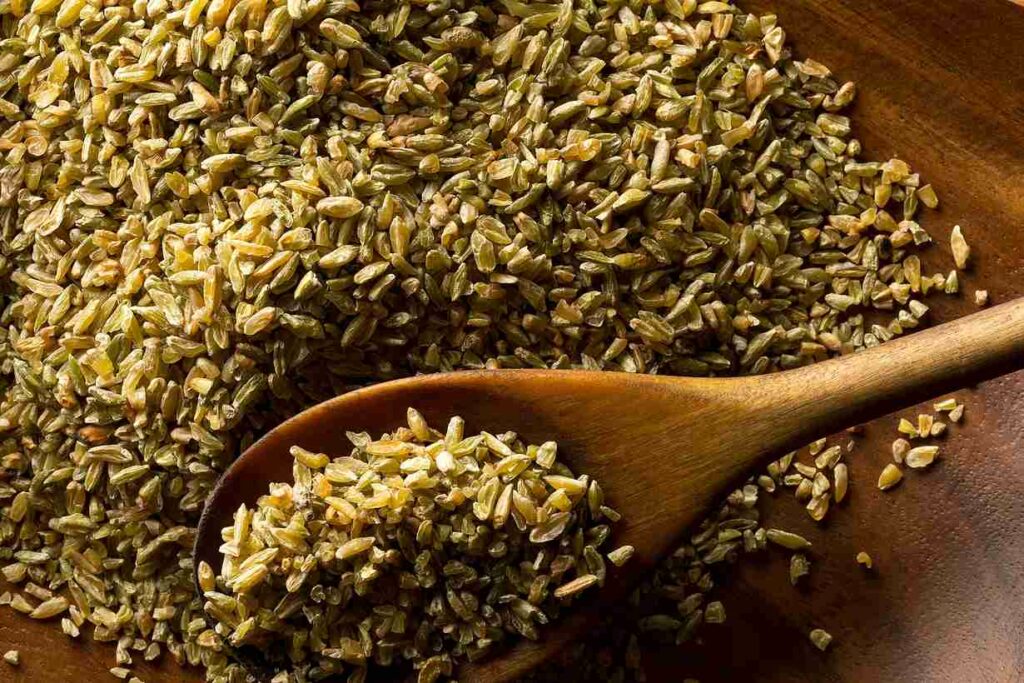 A pile of freekeh.