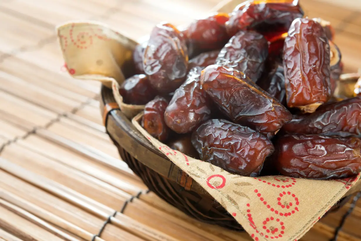 A bowl of dried dates.